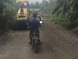 PT Letawa Perbaiki Akses Transportasi Desa Lariang